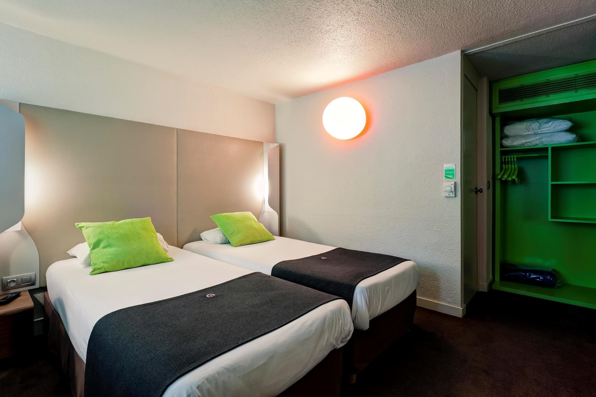 Campanile Geneve - Ferney-Voltaire Hotell Eksteriør bilde